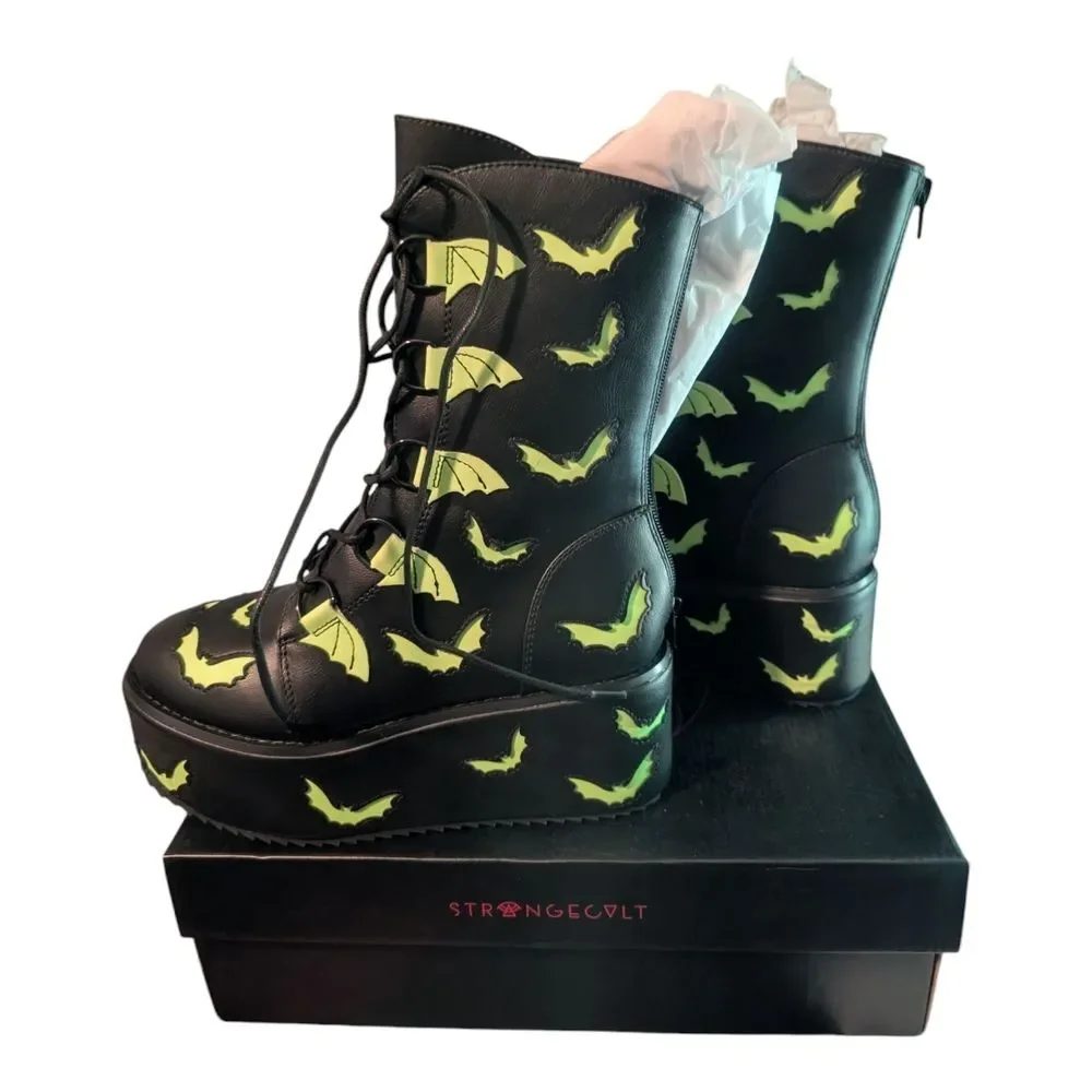 Strange Cvlt Black & Green Stomp Bat Boot, Size 8.
